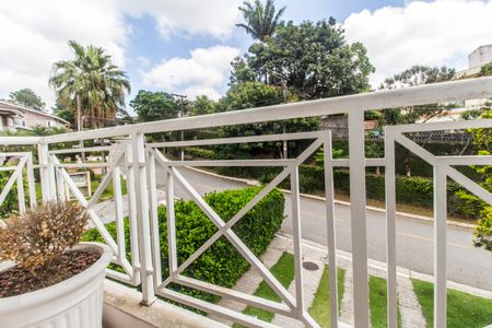 Casa de condomínio à venda com 355m², 3 quartos e 2 vagasSacada