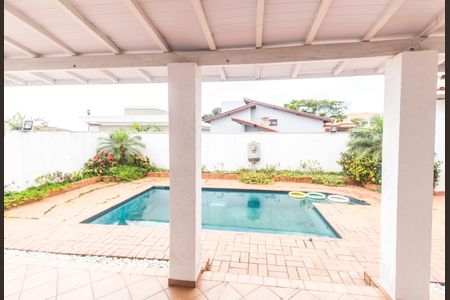 Casa de condomínio à venda com 355m², 3 quartos e 2 vagasVista da Sala