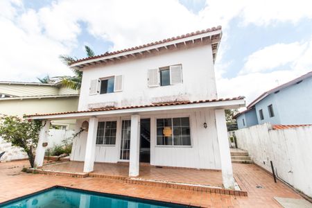 Casa de condomínio à venda com 355m², 3 quartos e 2 vagasFachada
