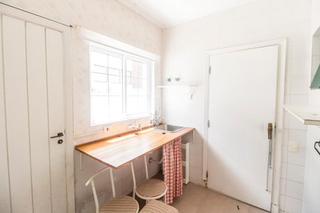 Casa de condomínio à venda com 355m², 3 quartos e 2 vagasÁrea de Serviço