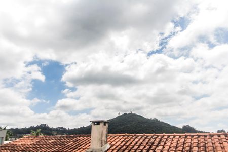 Casa de condomínio à venda com 355m², 3 quartos e 2 vagasVista