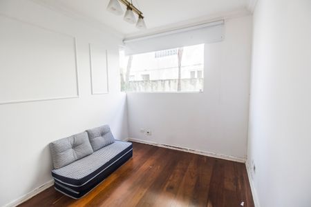 Casa de condomínio à venda com 355m², 3 quartos e 2 vagasEscritório