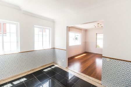 Casa de condomínio à venda com 355m², 3 quartos e 2 vagasCopa