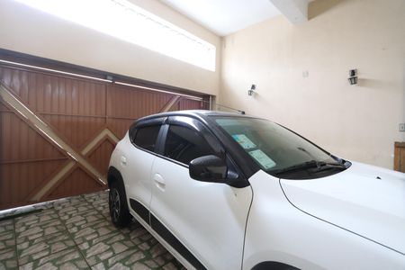 Casa à venda com 240m², 4 quartos e 2 vagasGaragem