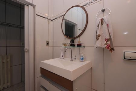 Casa à venda com 240m², 4 quartos e 2 vagasBanheiro de baixo