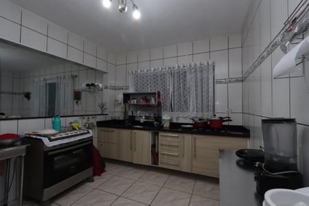 Casa à venda com 240m², 4 quartos e 2 vagasCozinha