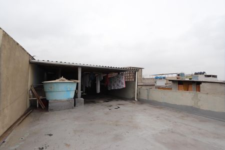 Casa à venda com 240m², 4 quartos e 2 vagasSolário