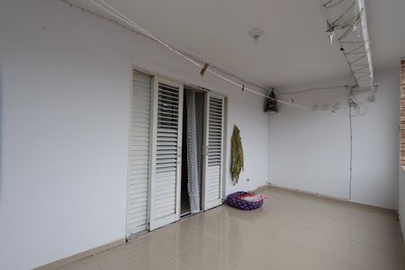 Casa à venda com 240m², 4 quartos e 2 vagasVaranda da Suíte