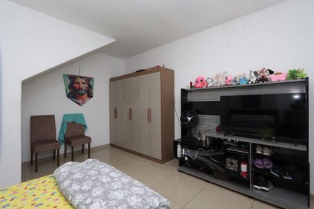 Casa à venda com 240m², 4 quartos e 2 vagasQuarto 2