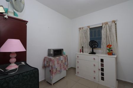 Casa à venda com 240m², 4 quartos e 2 vagasQuarto 4