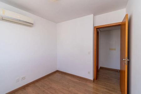 Foto 07 de apartamento à venda com 3 quartos, 89m² em Chácara das Pedras, Porto Alegre