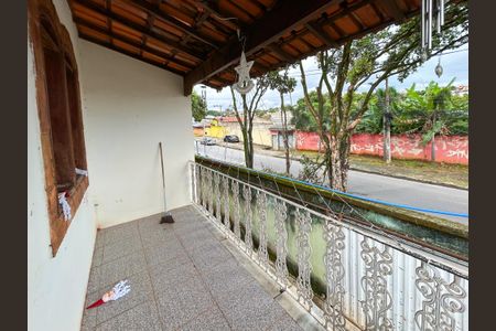 Casa à venda com 5 quartos, 365m² em Rio Branco, Belo Horizonte