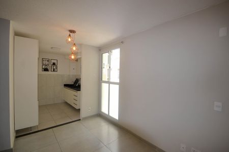 Sala de apartamento para alugar com 2 quartos, 42m² em Jardim Alvorada, Nova Iguaçu