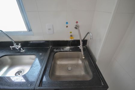 Apartamento para alugar com 42m², 2 quartos e 1 vaga Apartamento para alugar com 42m², 2 quartos e 1 vagaCozinha e Área de Serviço