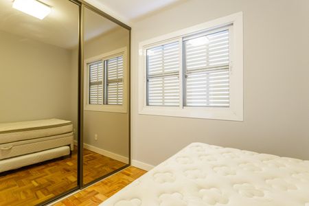 Apartamento para alugar com 63m², 2 quartos e 1 vagaQuarto 1