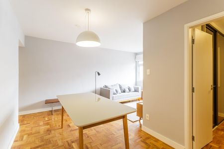 Apartamento para alugar com 63m², 2 quartos e 1 vagaSala