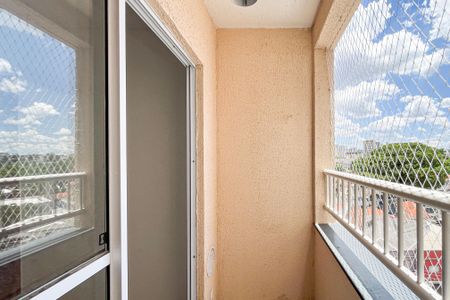 Apartamento para alugar com 37m², 2 quartos e sem vagaSacada