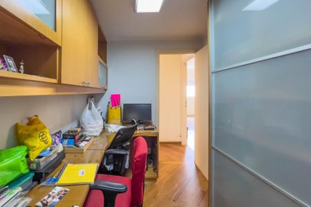 Apartamento à venda com 101m², 1 quarto e 2 vagasEscritório