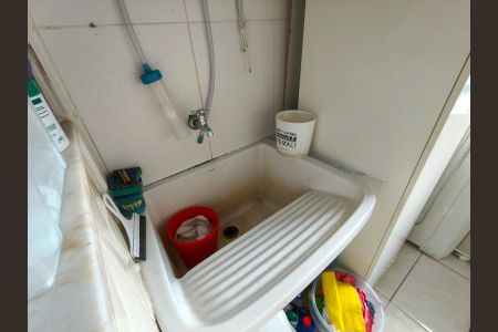 Apartamento à venda com 77m², 3 quartos e 1 vaga Apartamento à venda com 77m², 3 quartos e 1 vagaÁrea de Serviço