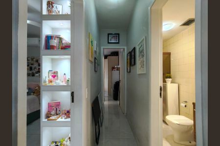 Apartamento à venda com 77m², 3 quartos e 1 vaga Apartamento à venda com 77m², 3 quartos e 1 vagaCorredor