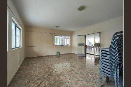 Apartamento à venda com 77m², 3 quartos e 1 vaga Apartamento à venda com 77m², 3 quartos e 1 vagaÁrea comum - Salão de festas