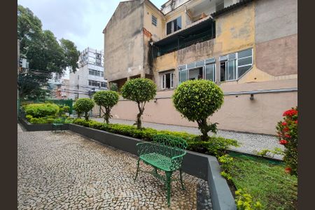 Apartamento à venda com 77m², 3 quartos e 1 vaga Apartamento à venda com 77m², 3 quartos e 1 vagaJardim