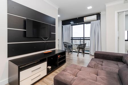 Sala de apartamento para alugar com 2 quartos, 45m² em Nova Piraju, São Paulo