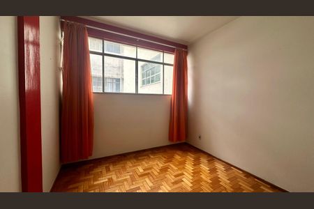 Quarto  de apartamento à venda com 3 quartos, 100m² em Centro, Belo Horizonte