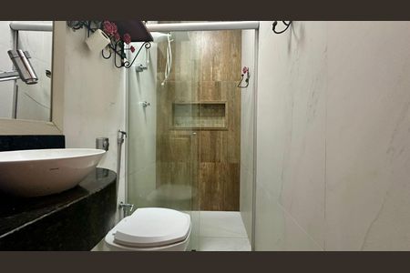 Apartamento à venda com 100m², 3 quartos e sem vaga Apartamento à venda com 100m², 3 quartos e sem vagaBanheiro