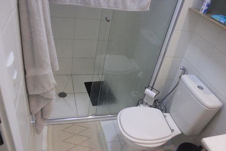 Apartamento à venda com 83m², 3 quartos e 2 vagasBanheiro da Suíte