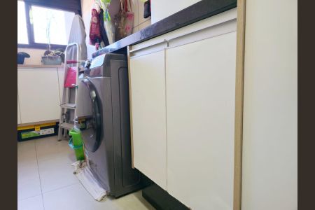 Apartamento para alugar com 159m², 3 quartos e 3 vagasÁrea de Serviço