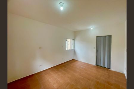 Quarto de casa para alugar com 1 quarto, 60m² em Camargos, Guarulhos
