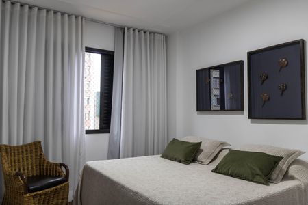 Apartamento à venda com 235m², 4 quartos e 3 vagasSuíte 2