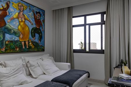 Sala de TV de apartamento à venda com 4 quartos, 235m² em Gutierrez, Belo Horizonte