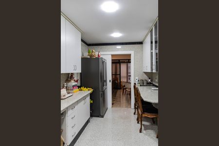 Apartamento à venda com 235m², 4 quartos e 3 vagasCozinha