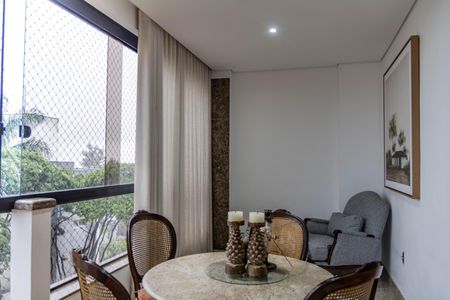 Varanda de apartamento à venda com 4 quartos, 235m² em Gutierrez, Belo Horizonte