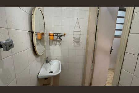 Apartamento à venda com 88m², 2 quartos e 2 vagasBanheiro de serviço
