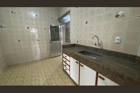 Apartamento à venda com 88m², 2 quartos e 2 vagasCozinha