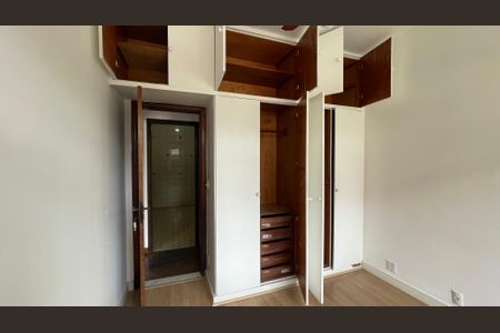 Apartamento à venda com 88m², 2 quartos e 2 vagasQuarto