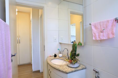 Apartamento à venda com 192m², 3 quartos e 4 vagasBanheiro
