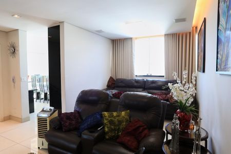 Apartamento à venda com 192m², 3 quartos e 4 vagasSala de TV