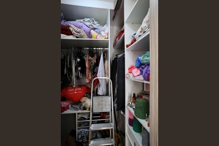 Apartamento à venda com 192m², 3 quartos e 4 vagasCloset da suíte