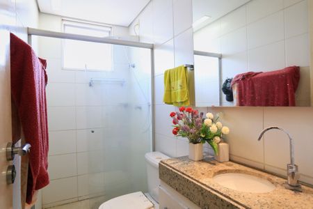 Apartamento à venda com 192m², 3 quartos e 4 vagasBanheiro da Suíte