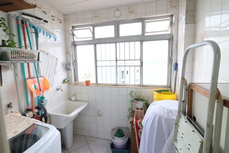 Apartamento à venda com 100m², 2 quartos e 1 vagaCozinha e Área de Serviço