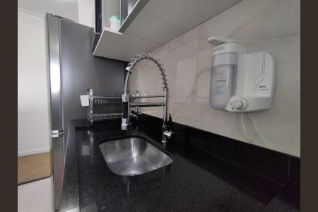Apartamento à venda com 54m², 2 quartos e 1 vagaCozinha - Torneira