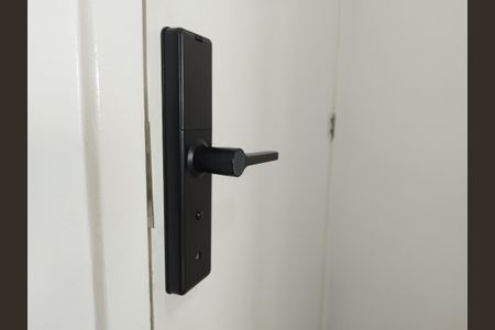 Apartamento à venda com 54m², 2 quartos e 1 vagaFechadura Eletrônica 