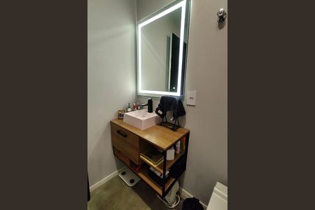 Apartamento para alugar com 48m², 1 quarto e sem vagaBanheiro - Espelho