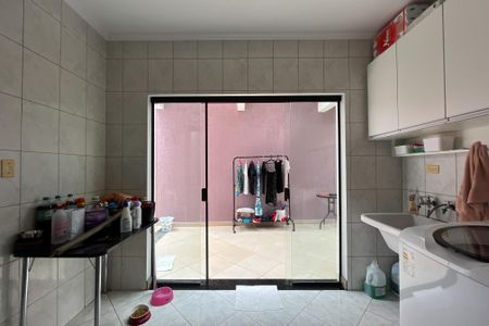 Casa à venda com 199m², 4 quartos e 4 vagasÁrea de Serviço