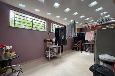 Casa à venda com 199m², 4 quartos e 4 vagasQuintal