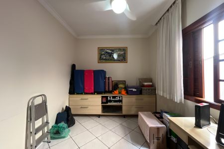 Casa à venda com 199m², 4 quartos e 4 vagasQuarto 1